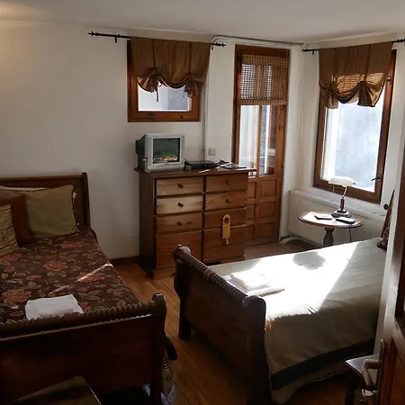 Castle Cottage Bed & Breakfast Belogradtschik Exterior foto