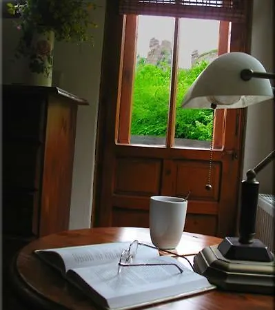 Castle Cottage Bed & Breakfast Belogradtschik Exterior foto